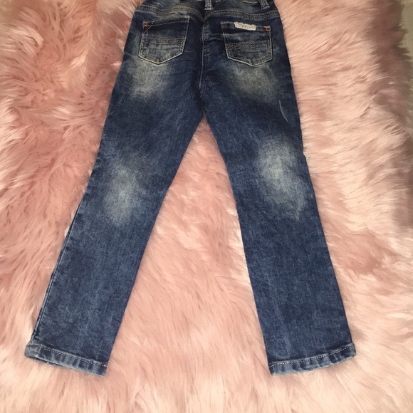 Little girl, jeans bundle, size 4-5 years - Picture 3 of 7